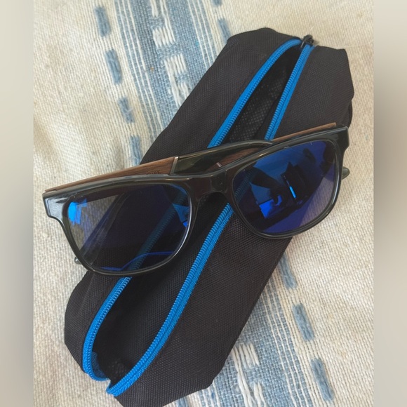 Stylish Black and Blue Sunglasses with Case